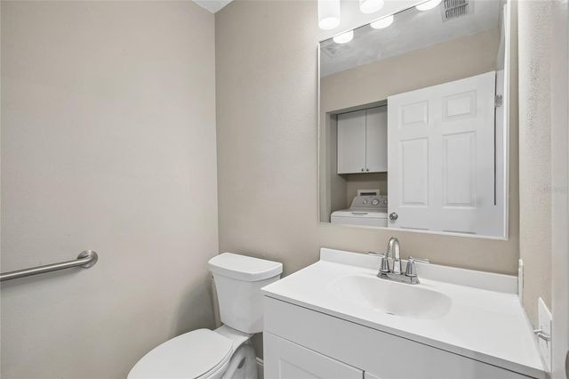 717 OAK PARK PLACE, Brandon, FL 33511