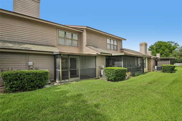 717 OAK PARK PLACE, Brandon, FL 33511