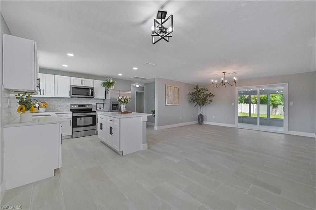 13820 1st ST, FORT MYERS, FL 33905 — photo 2