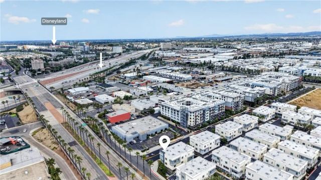 1892 S Westside Drive 66, Anaheim, CA 92805