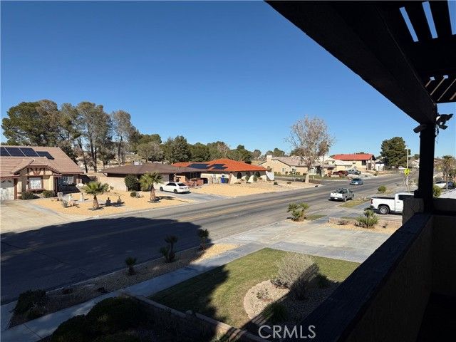 27595 Silver Lakes Pkwy, Helendale, CA 92342