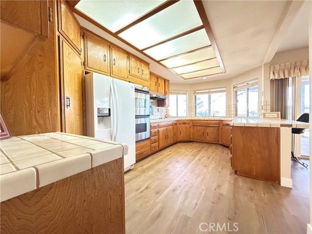 27595 Silver Lakes Pkwy, Helendale, CA 92342