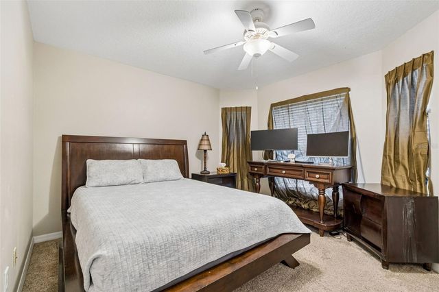 19308 SANDY SPRINGS CIRCLE, Lutz, FL 33558