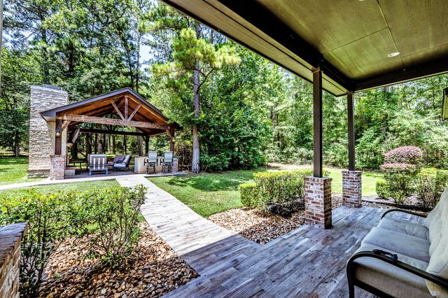 133 Dedication Trail, Huntsville, TX 77340