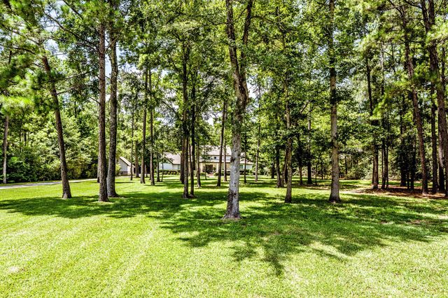 133 Dedication Trail, Huntsville, TX 77340