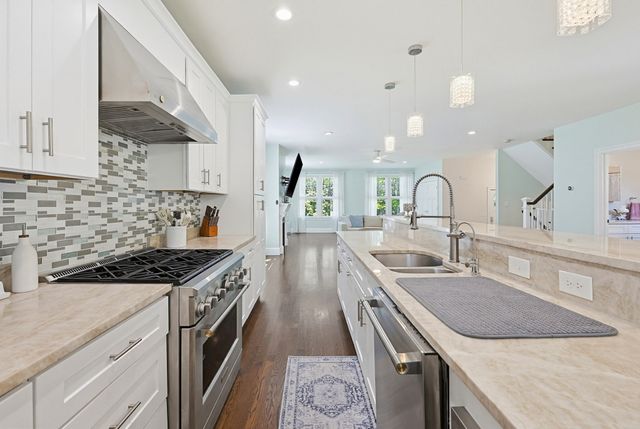 56-B Taunton St., Plainville, MA 02762