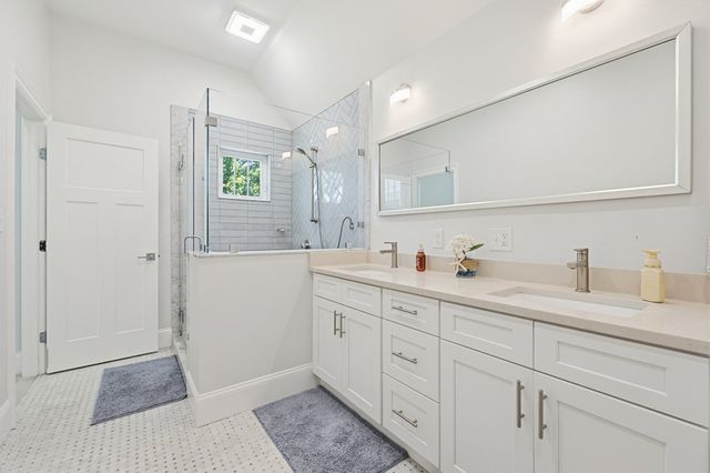 56-B Taunton St., Plainville, MA 02762