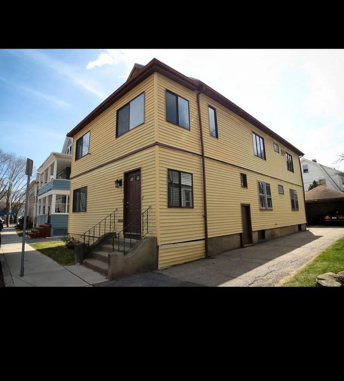 7 Seagrave Rd 1, Cambridge, MA 02140