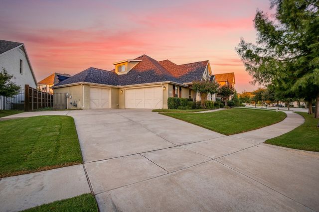 321 Blue Stem Lane, Aledo, TX 76008