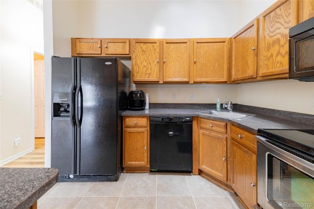 23342 Stiles Court, Brownstown Charter Township, MI 48183