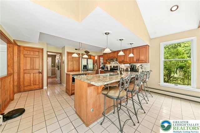 4253 Biddeford Circle, Buckingham, PA 18902