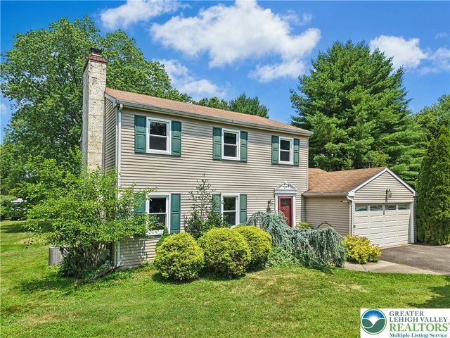 4253 Biddeford Circle, Buckingham, PA 18902
