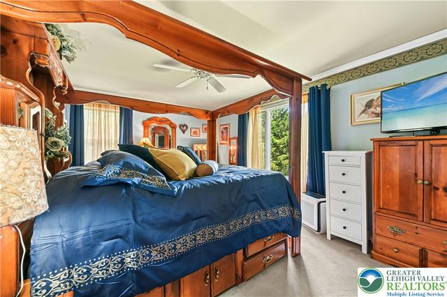 4253 Biddeford Circle, Buckingham, PA 18902