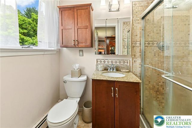 4253 Biddeford Circle, Buckingham, PA 18902