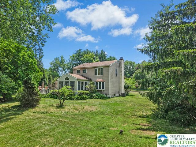 4253 Biddeford Circle, Buckingham, PA 18902