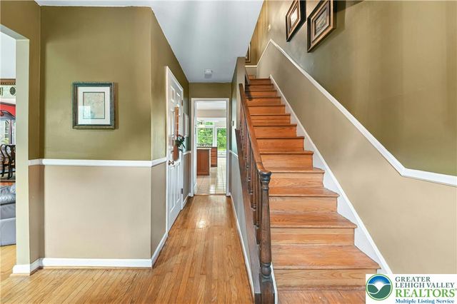 4253 Biddeford Circle, Buckingham, PA 18902