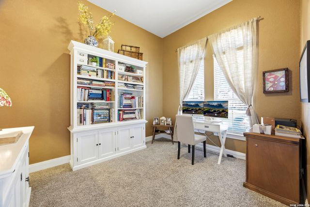 26223 Dakota Chief, San Antonio, TX 78261