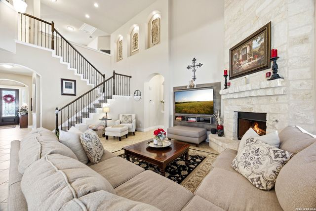 26223 Dakota Chief, San Antonio, TX 78261