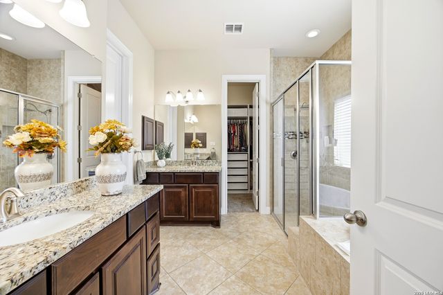 26223 Dakota Chief, San Antonio, TX 78261