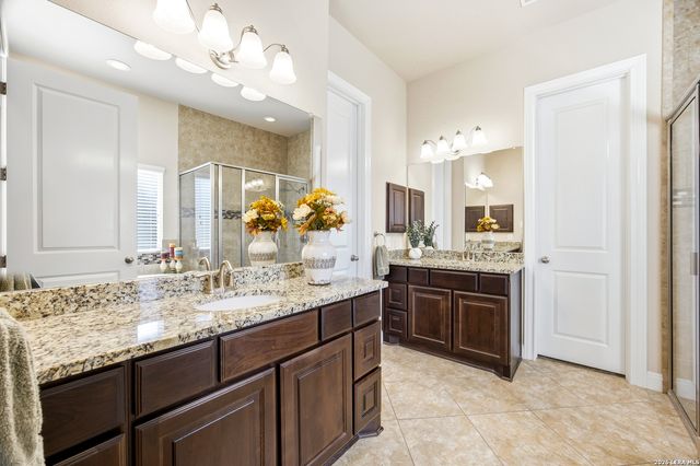 26223 Dakota Chief, San Antonio, TX 78261