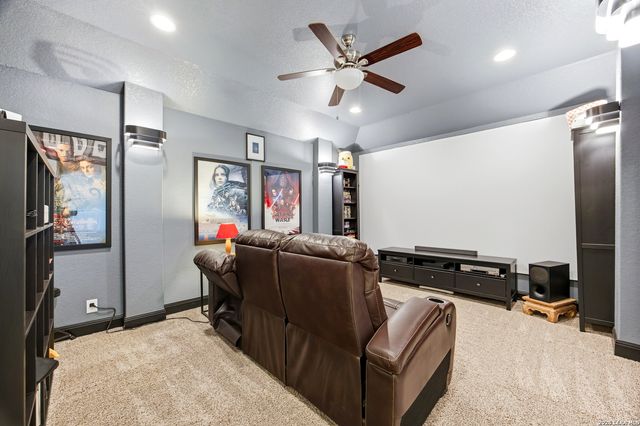 26223 Dakota Chief, San Antonio, TX 78261