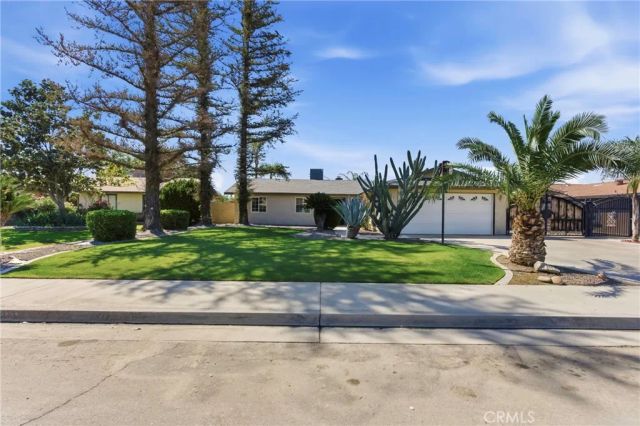 505 Bridle, Bakersfield, CA 93307