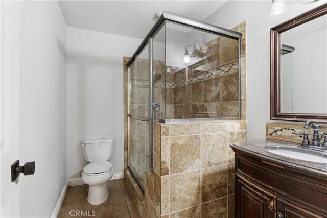 505 Bridle, Bakersfield, CA 93307