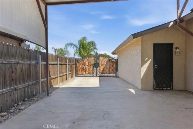 505 Bridle, Bakersfield, CA 93307