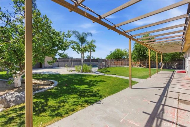 505 Bridle, Bakersfield, CA 93307