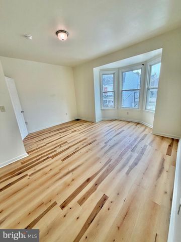 1211 W POPLAR ST, York, PA 17404