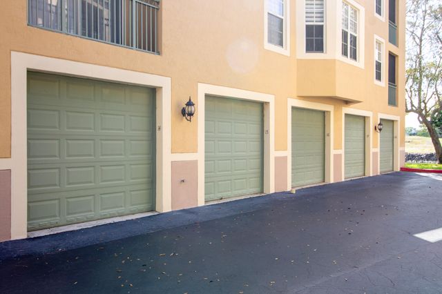 11730 Saint Andrews Place 306, Wellington, FL 33414