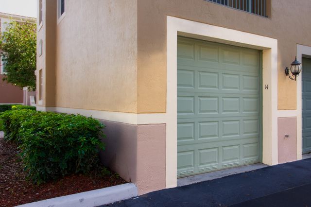 11730 Saint Andrews Place 306, Wellington, FL 33414