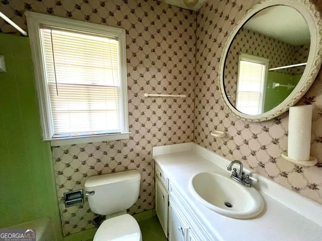 2972 Clairmont Avenue, Macon, GA 31204