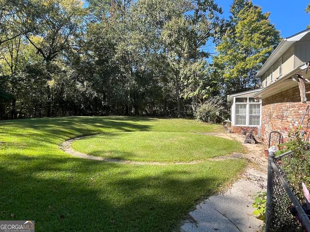 2972 Clairmont Avenue, Macon, GA 31204