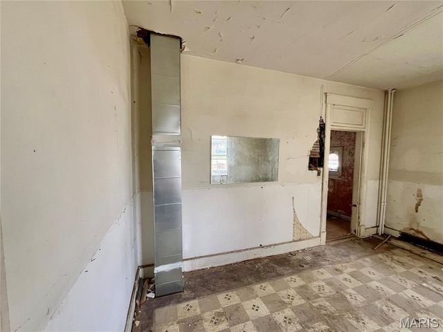 802 E D Street, Belleville, IL 62220