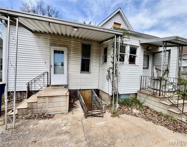 802 E D Street, Belleville, IL 62220