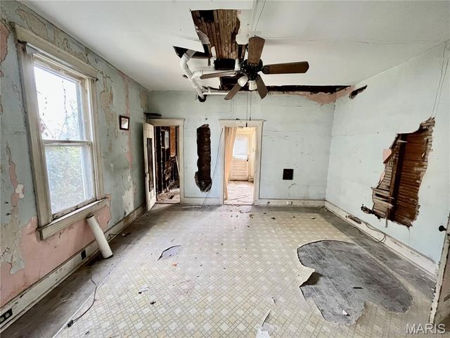 802 E D Street, Belleville, IL 62220