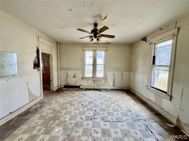 802 E D Street, Belleville, IL 62220