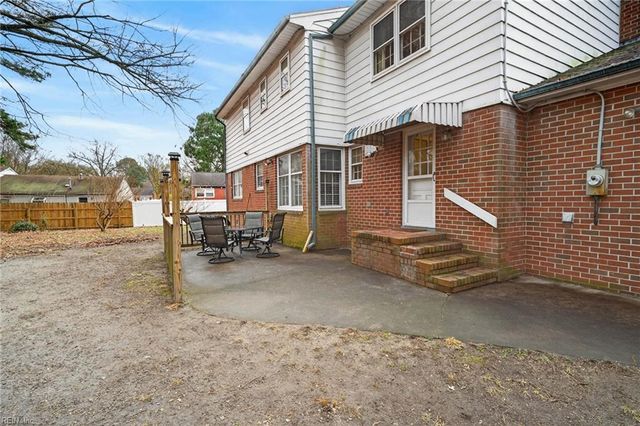 454 Strother DR, Hampton, VA 23666