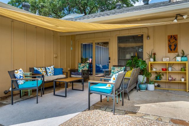 6018 Blue Bay Drive, Dallas, TX 75248
