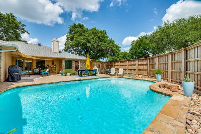 6018 Blue Bay Drive, Dallas, TX 75248