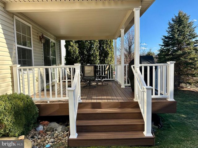 174 BRYNWOOD DR, Port Matilda, PA 16870