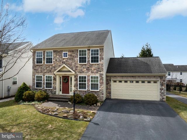 174 BRYNWOOD DR, Port Matilda, PA 16870