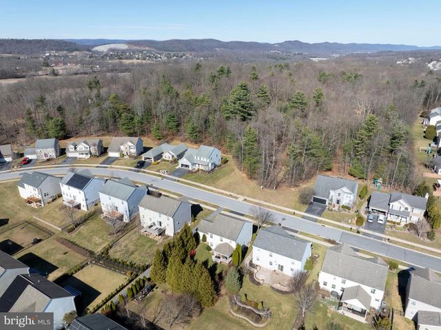 174 BRYNWOOD DR, Port Matilda, PA 16870