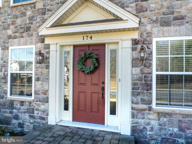 174 BRYNWOOD DR, Port Matilda, PA 16870