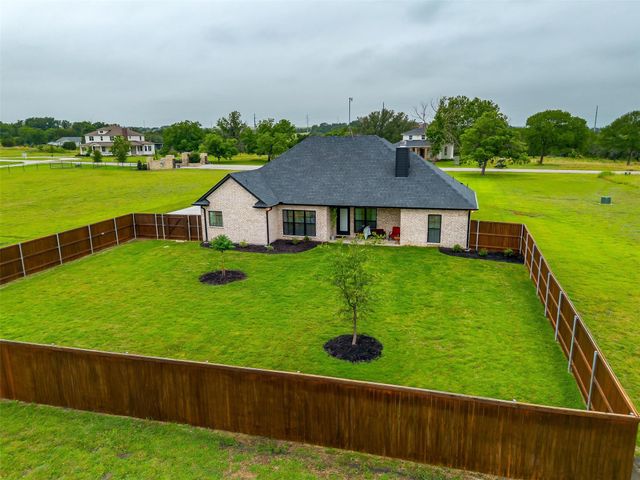 850 Mcclendon Walker Road, Aledo, TX 76008