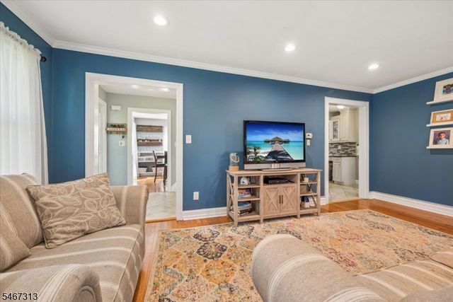 240 W Hanover Ave, Morris Twp., NJ 07960