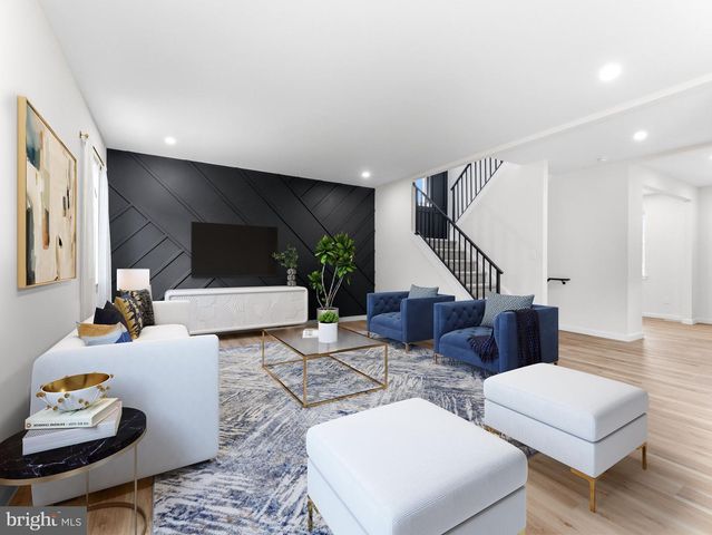 1327 FILBERT AVE, Glassboro, NJ 08028