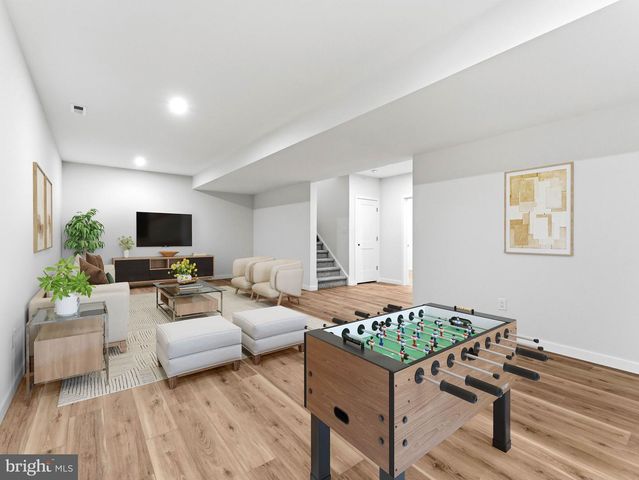 1327 FILBERT AVE, Glassboro, NJ 08028