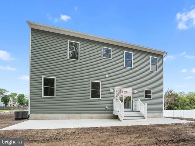 1327 FILBERT AVE, Glassboro, NJ 08028